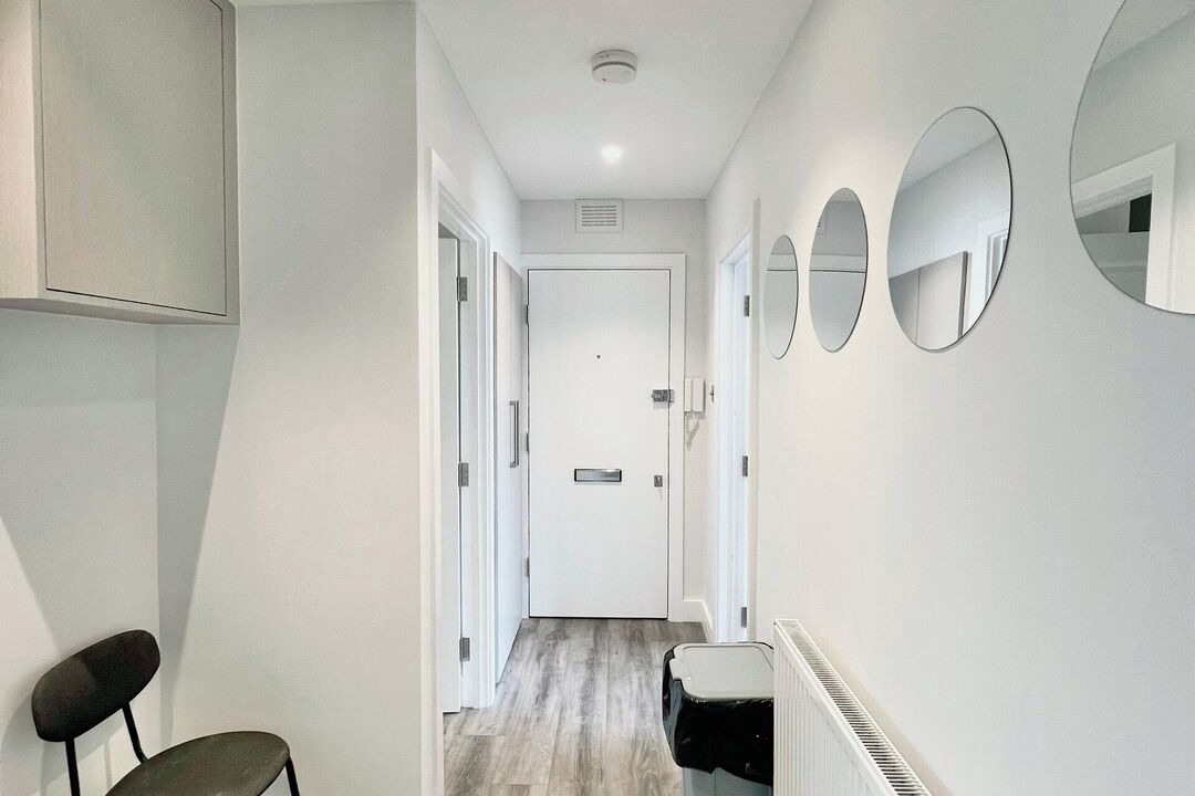 Photo of Others in Dudden Hill