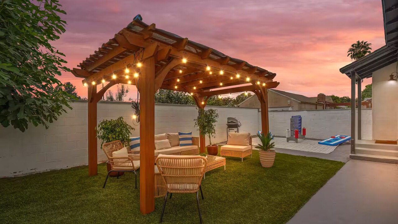 Photo of Patio Balcony in Harbor