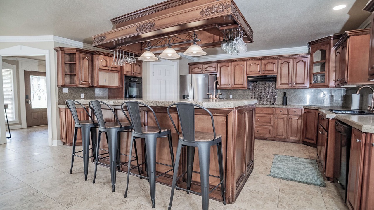 Photo of Kitchen in Luling