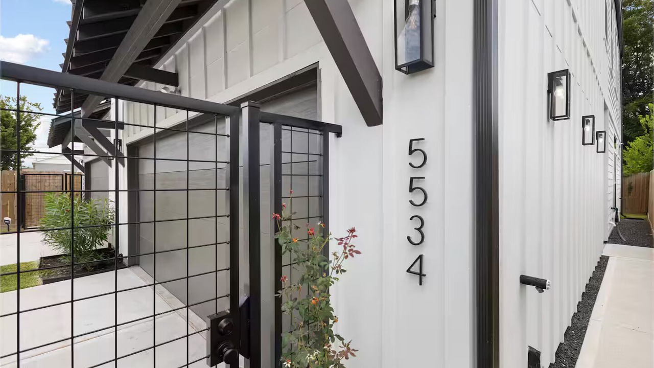 Photo of Outdoor in Northside