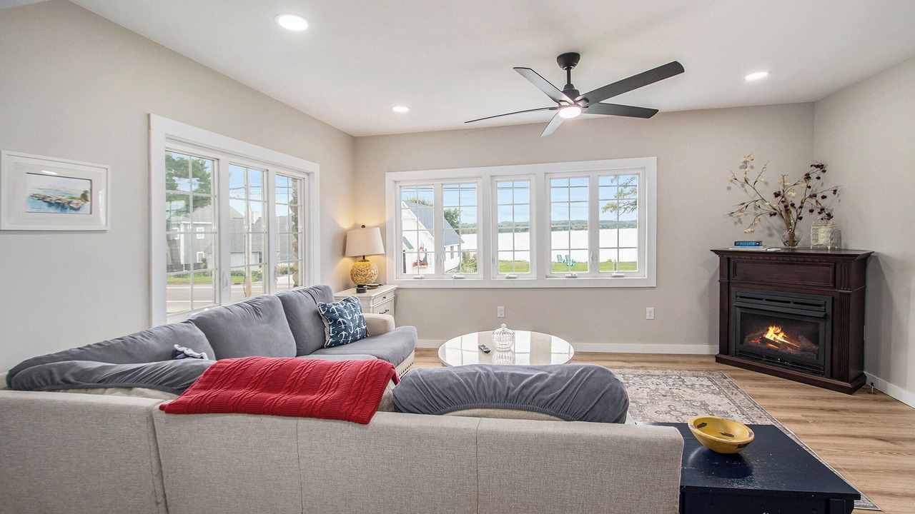 Photo of Livingroom in Onekama