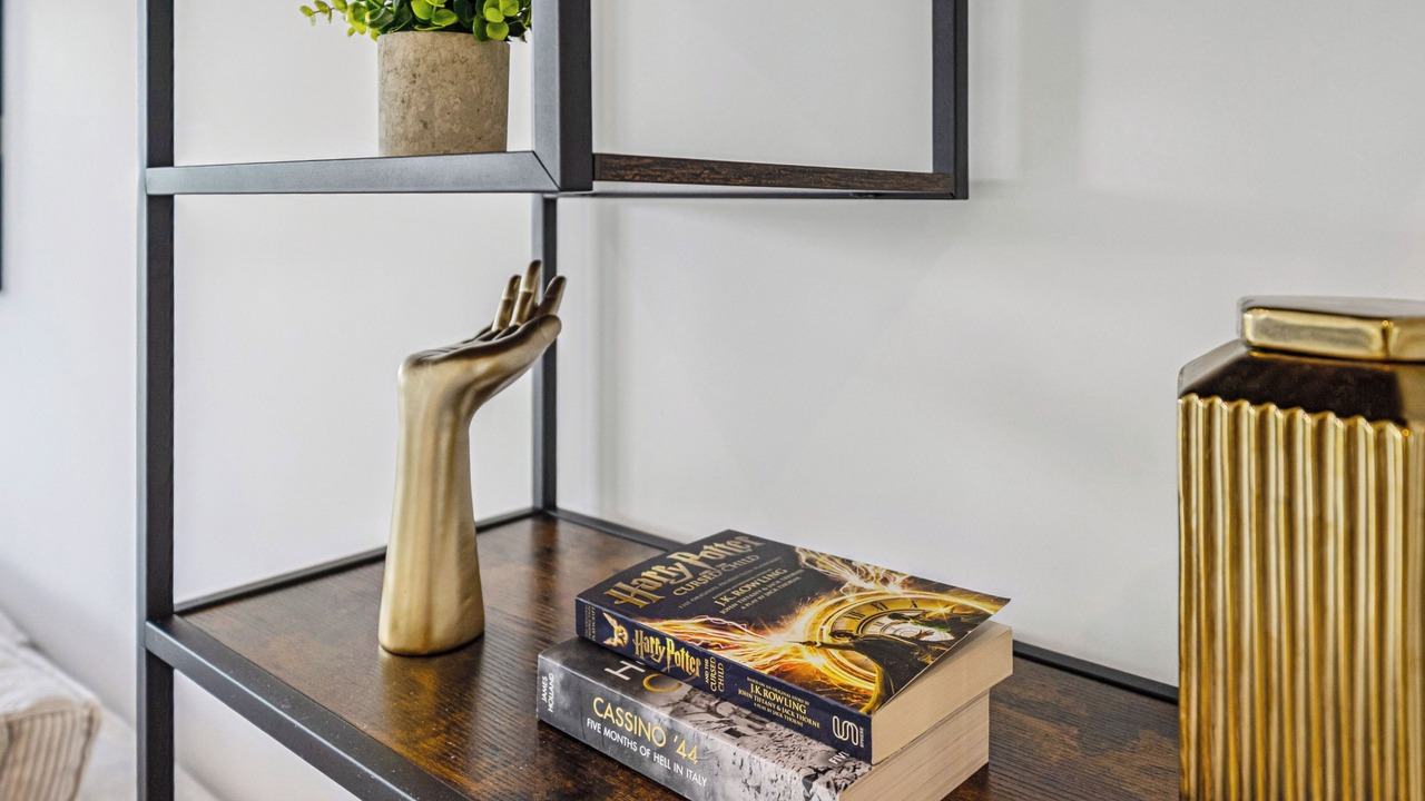 Photo of Others in Coombe Hill