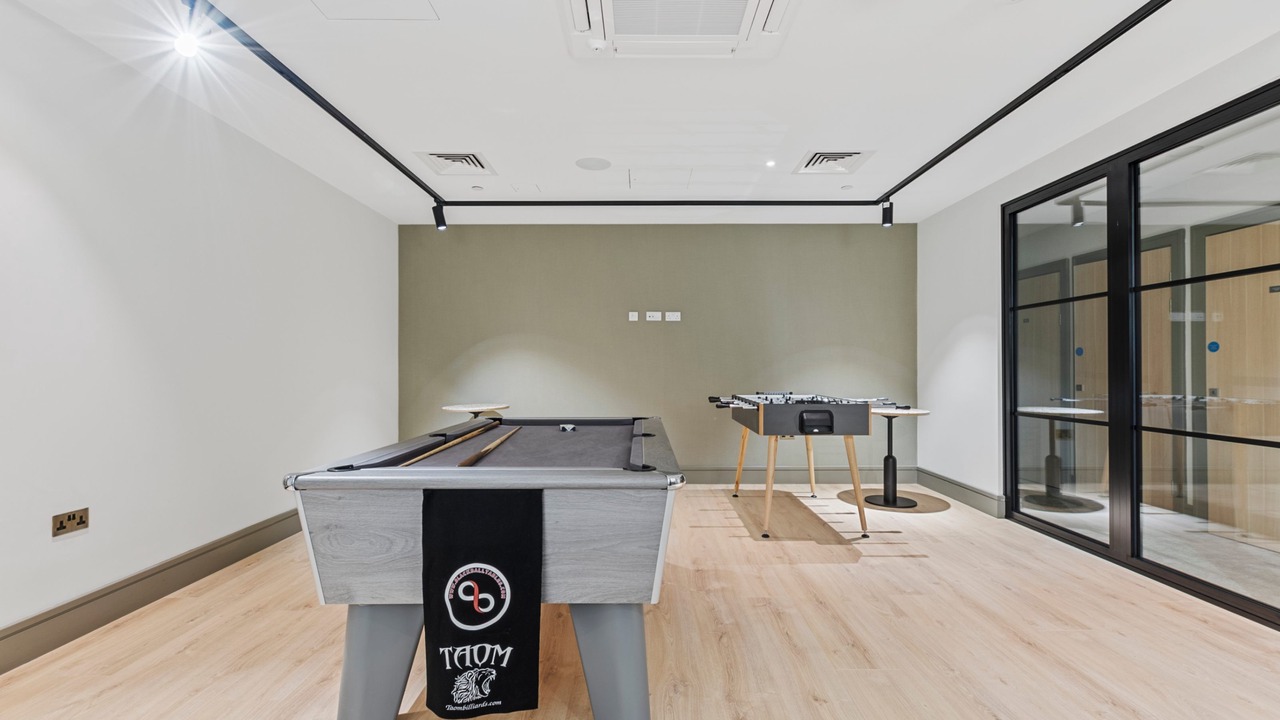 Photo of Bedroom in Coombe Hill