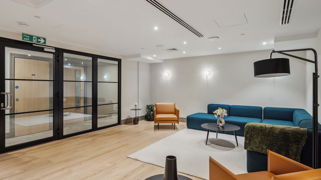 Photo of Others in Coombe Hill