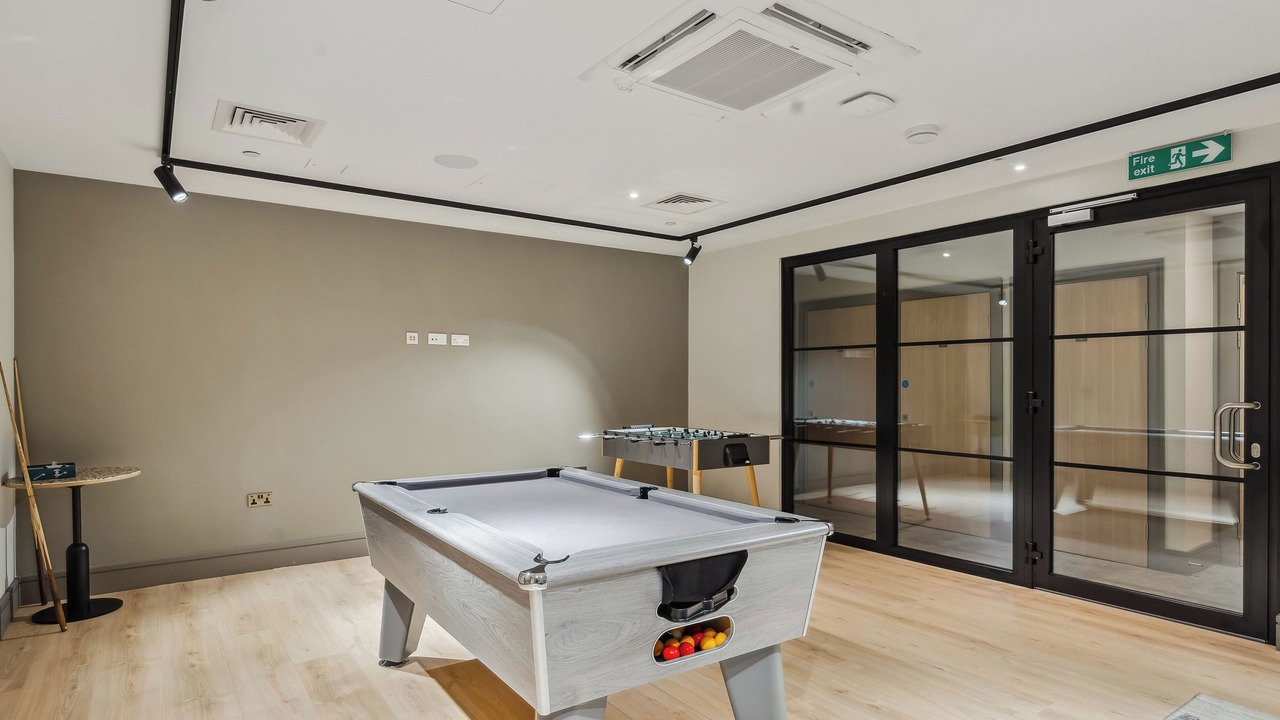 Photo of Bedroom in Coombe Hill