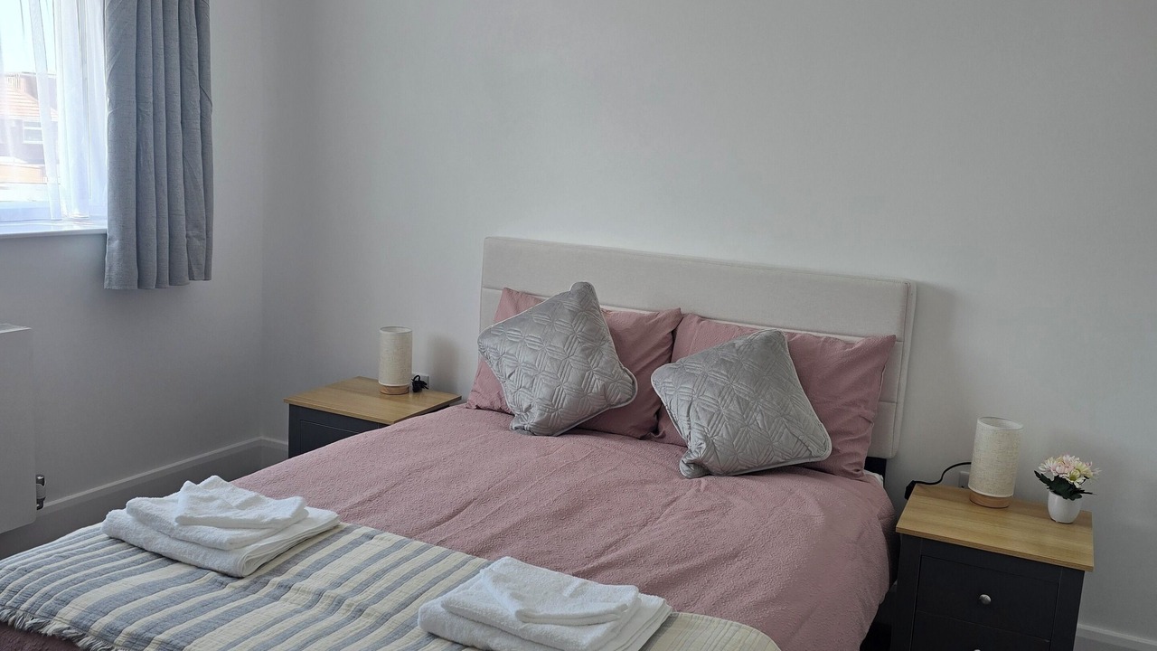 Photo of Bedroom in Tokyngton