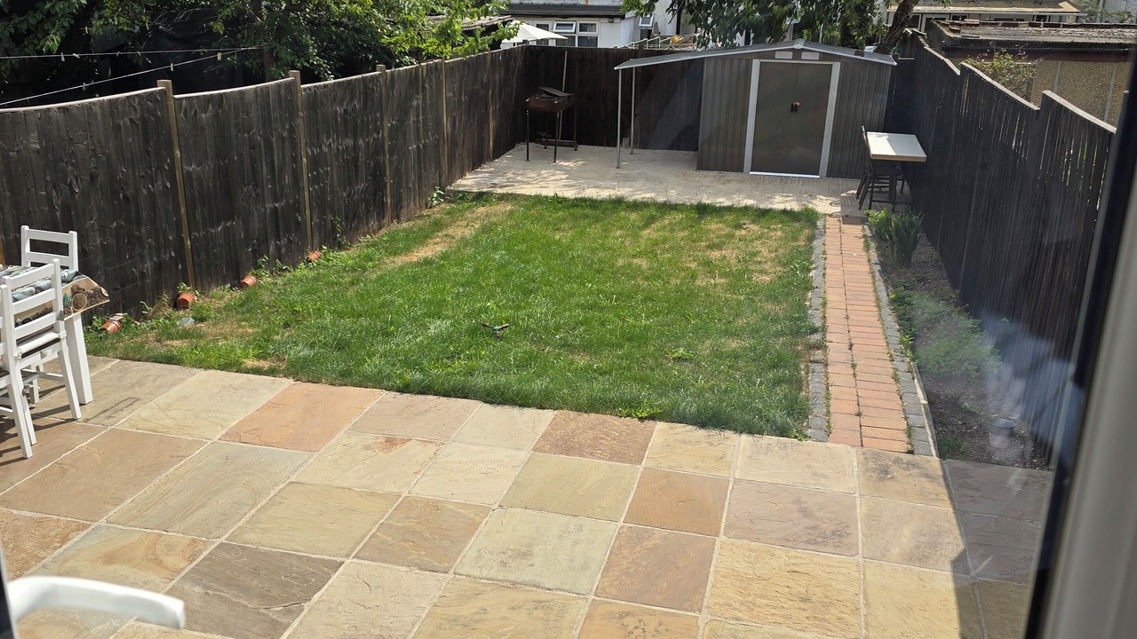 Photo of Patio Balcony in Tokyngton