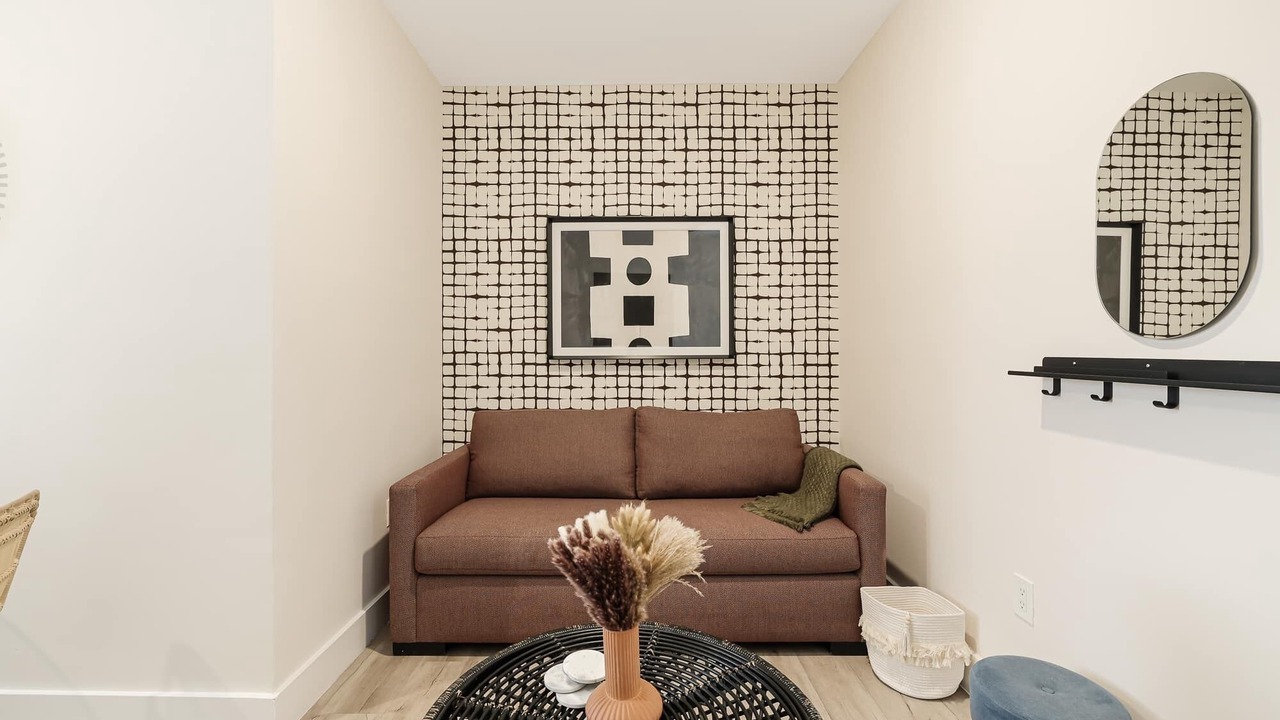 Photo of Livingroom in Midtown