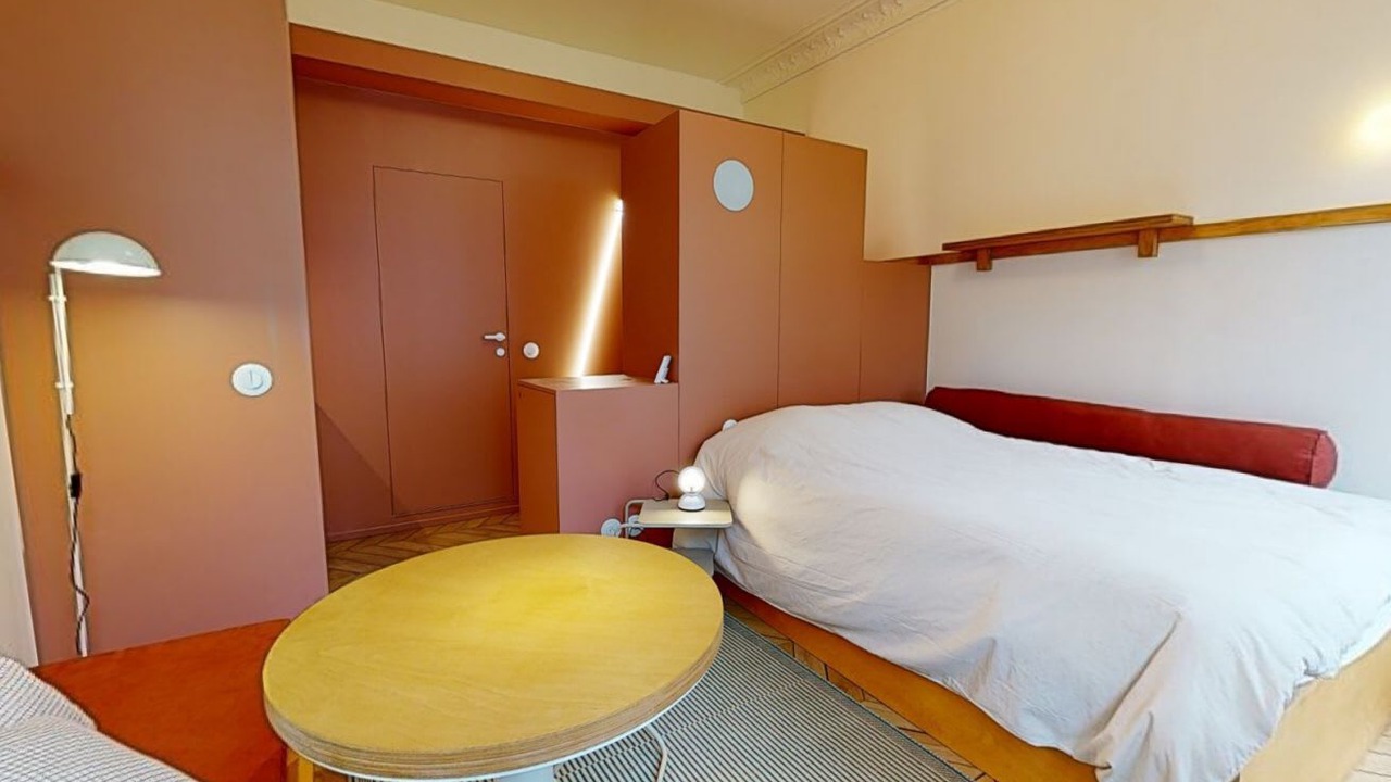 Photo of Bedroom in Pigalle