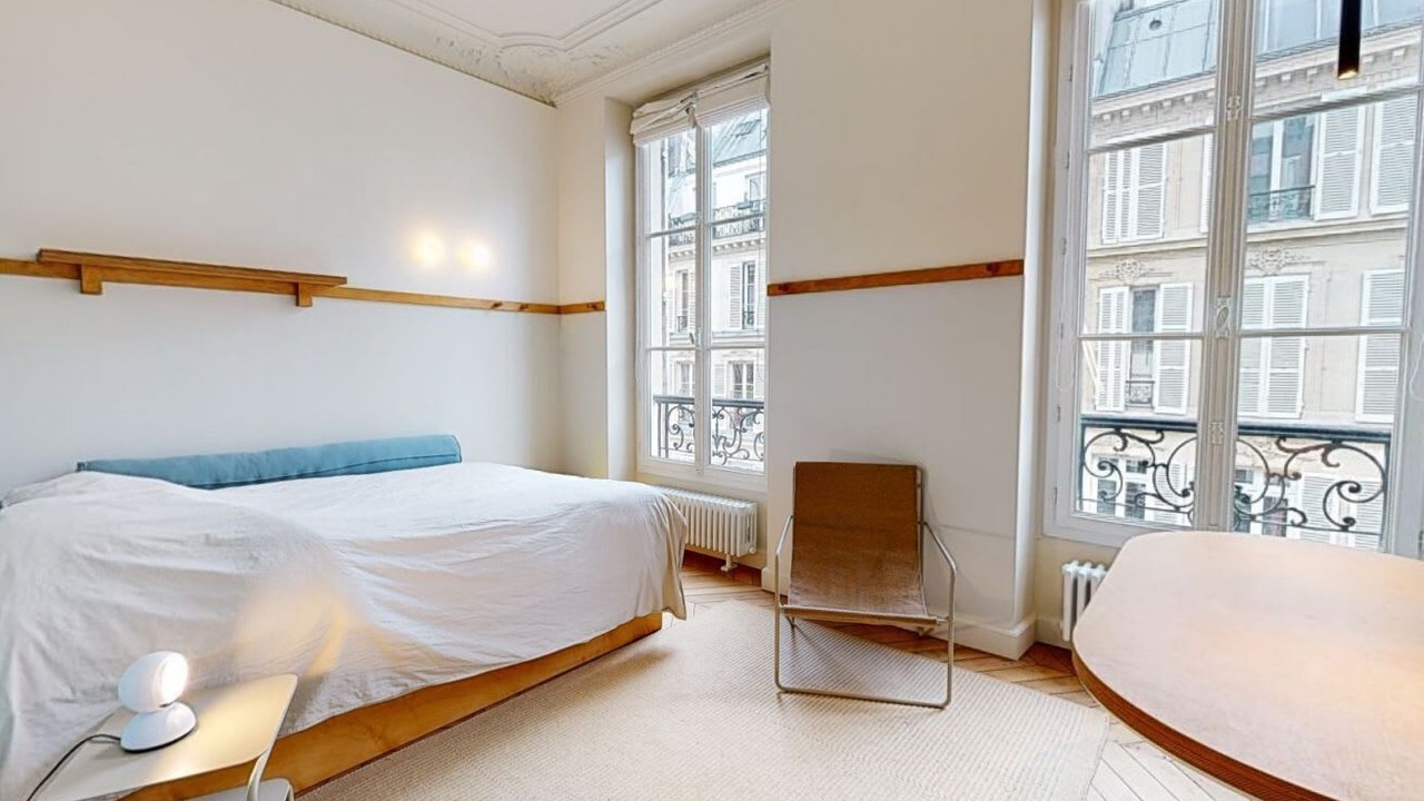 Photo of Bedroom in Pigalle