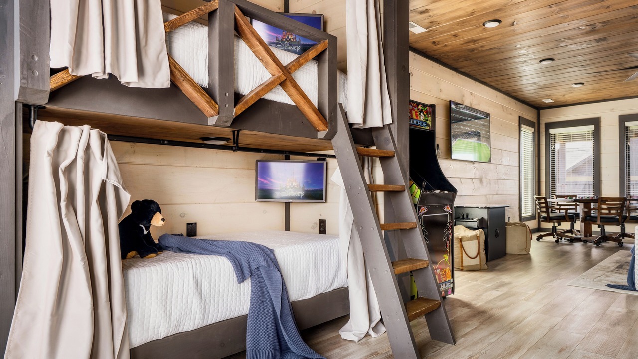 Photo of Bedroom in Sevierville