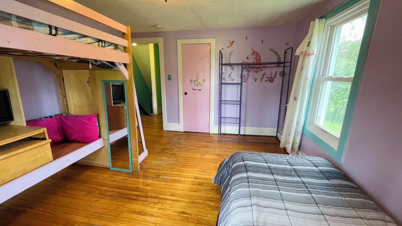 Photo of Bedroom in Hurley
