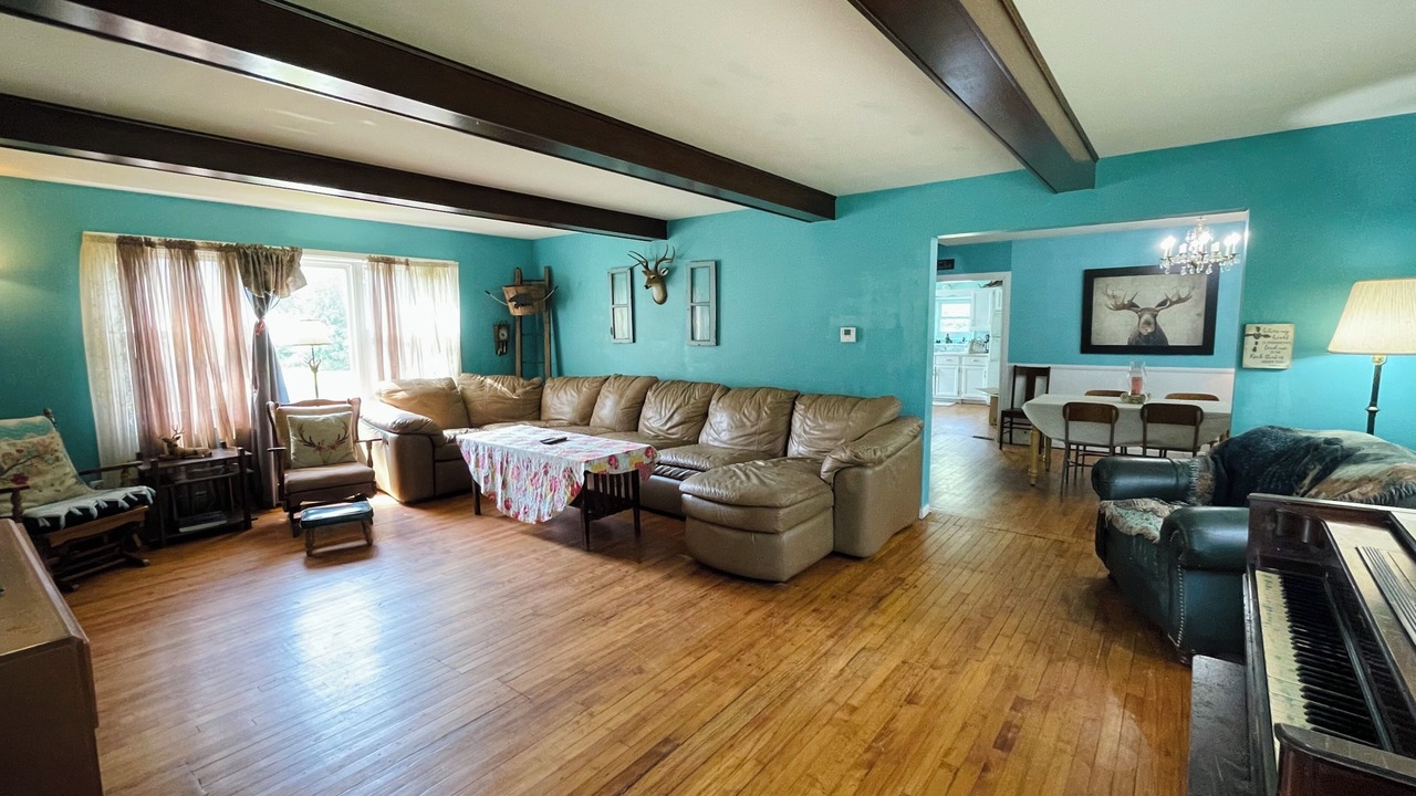 Photo of Livingroom in Hurley
