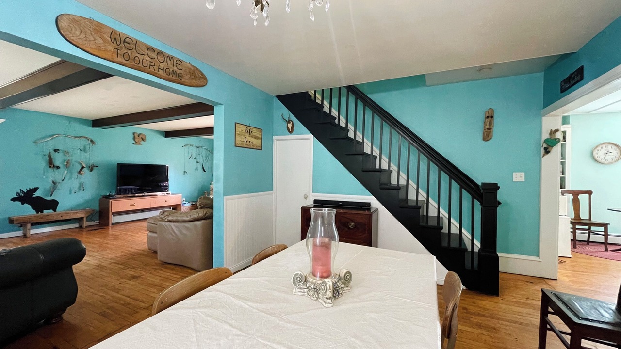 Photo of Livingroom in Hurley