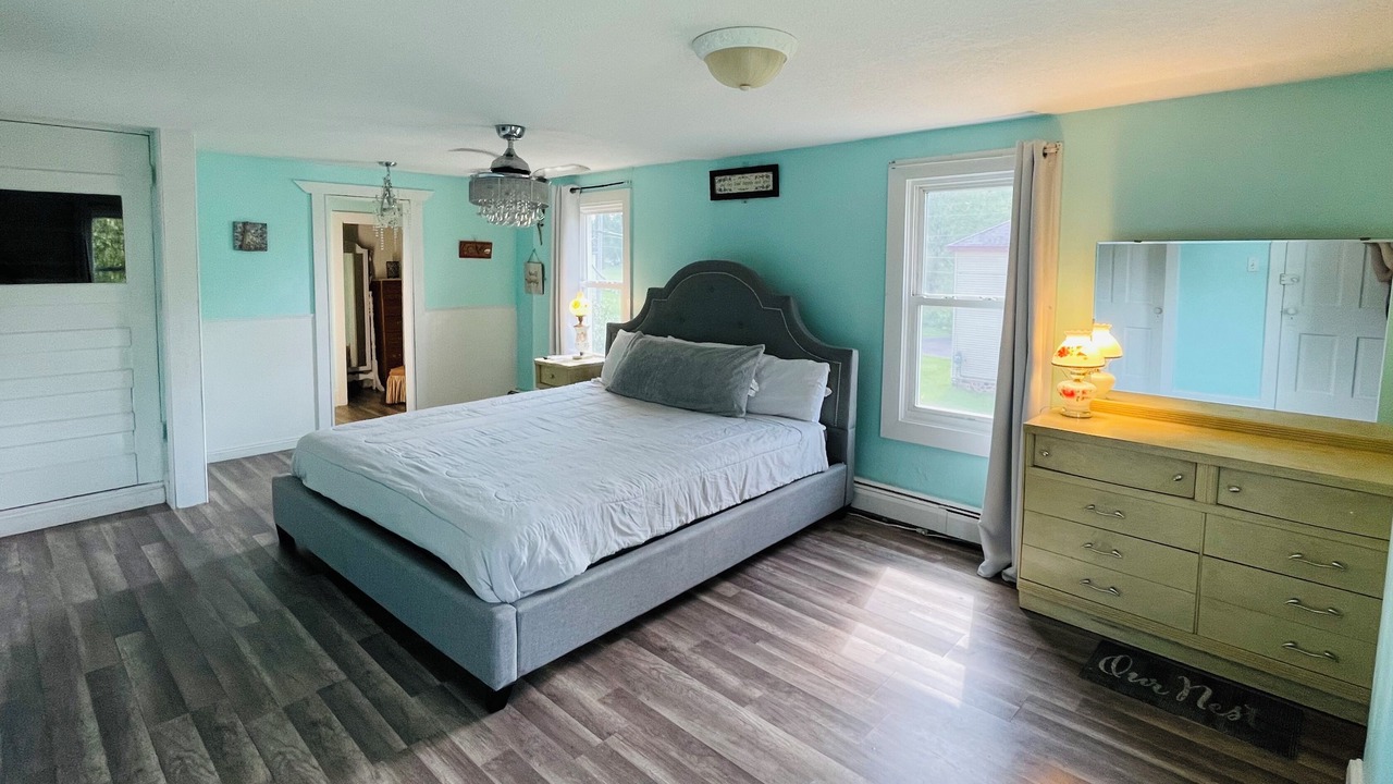 Photo of Bedroom in Hurley