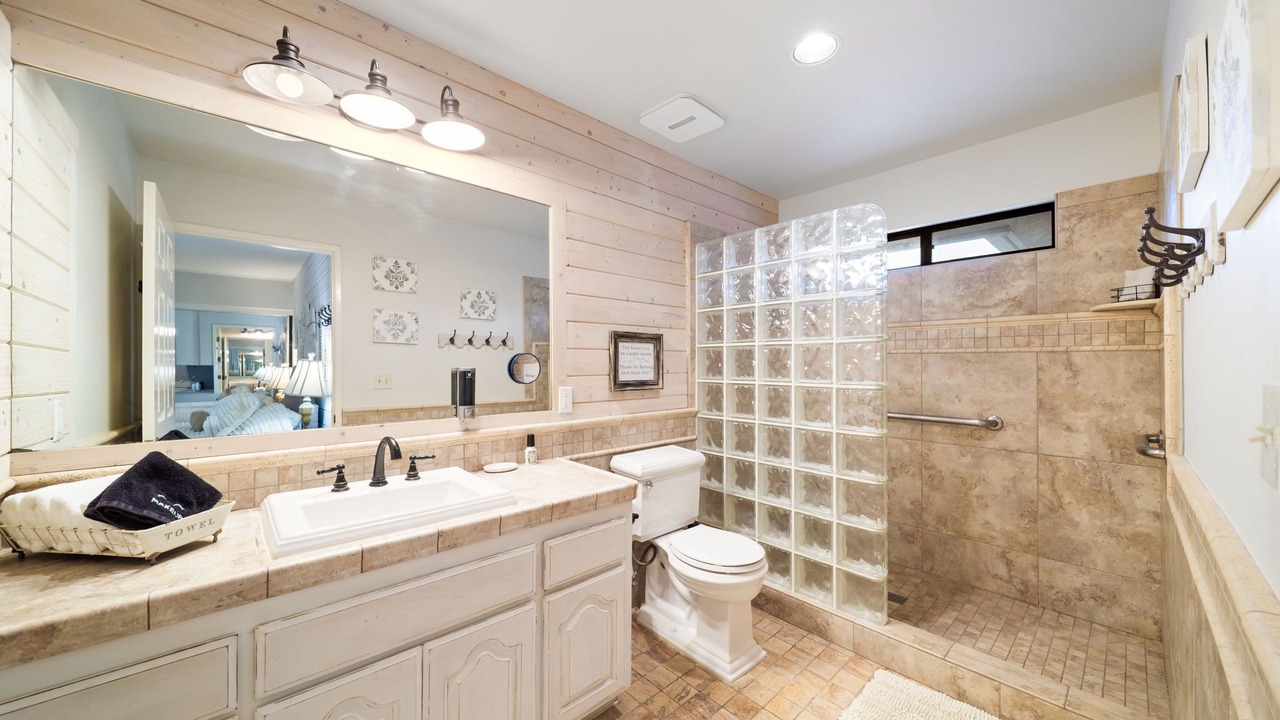 Photo of Bathroom in Temecula