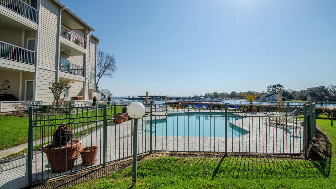 Photo of Outdoor in Walden on Lake Conroe