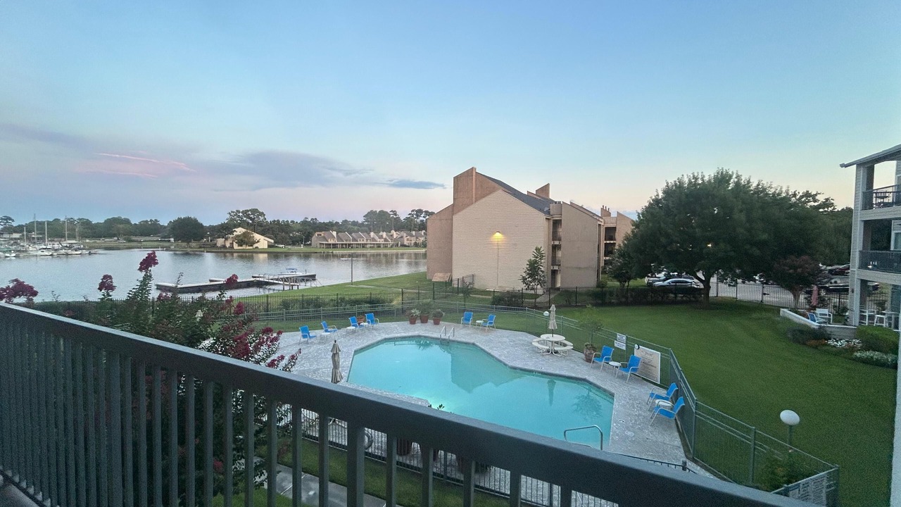 Photo of Outdoor in Walden on Lake Conroe
