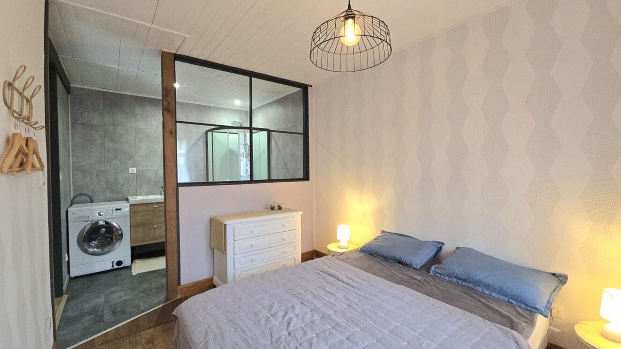 Photo of Bedroom in Monsaguel