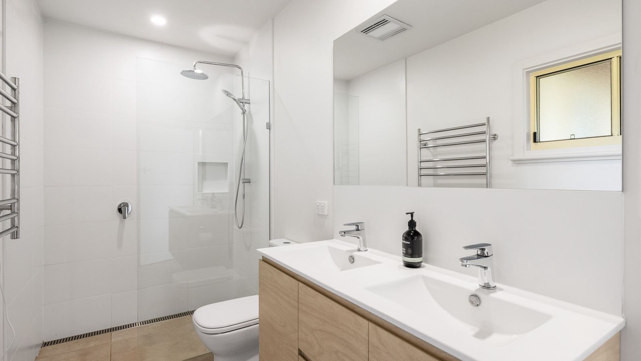 Photo of Bathroom in Ventnor