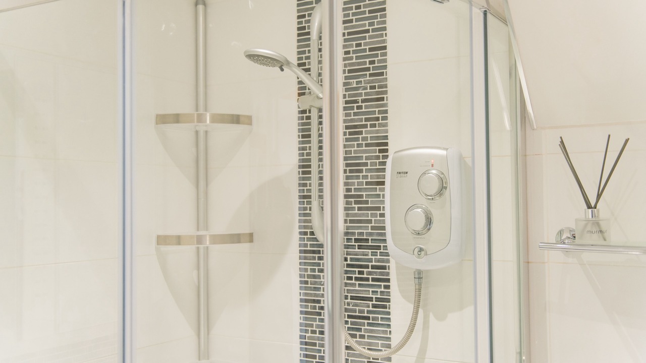 Photo of Bathroom in Great Mongeham