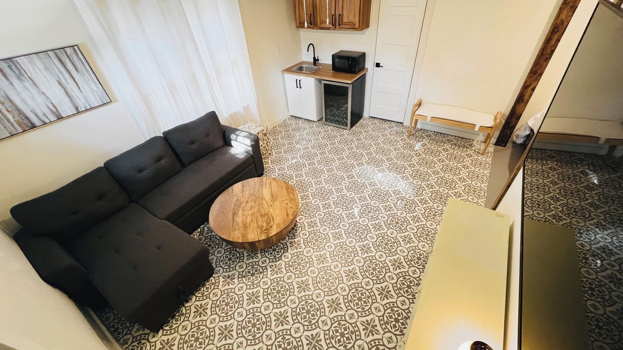 Photo of Livingroom in Fairmount