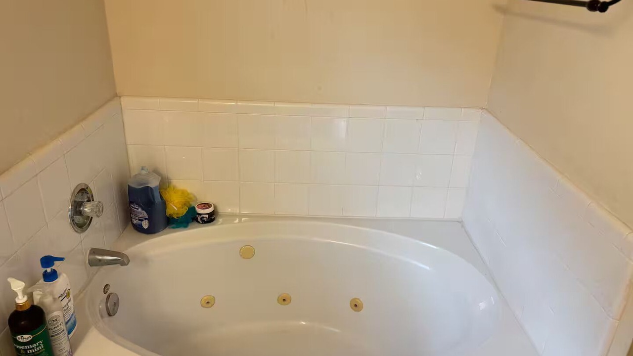 Photo of Bathroom in Sharpstown