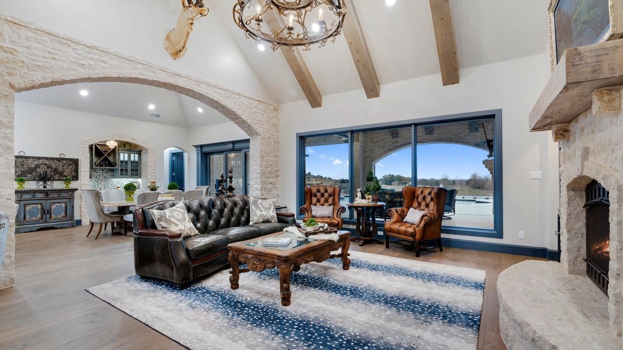 Photo of Livingroom in Dennis