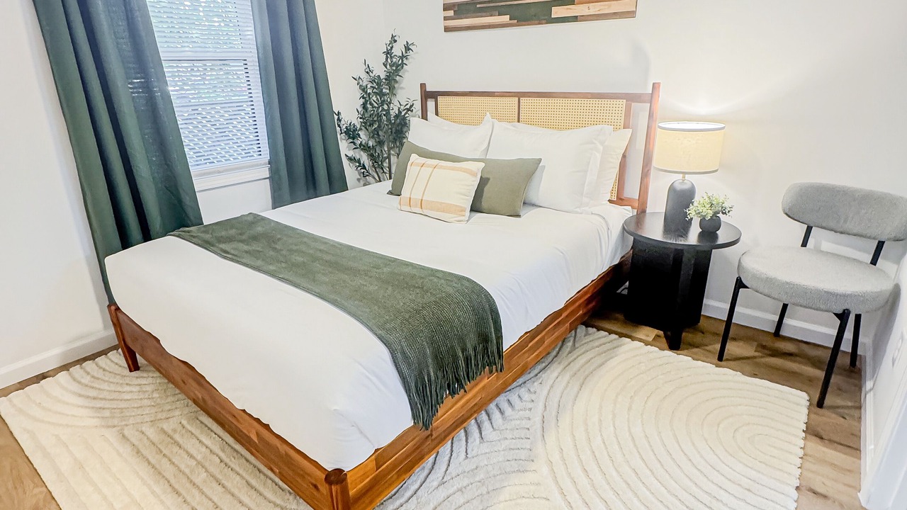 Photo of Bedroom in Evansville