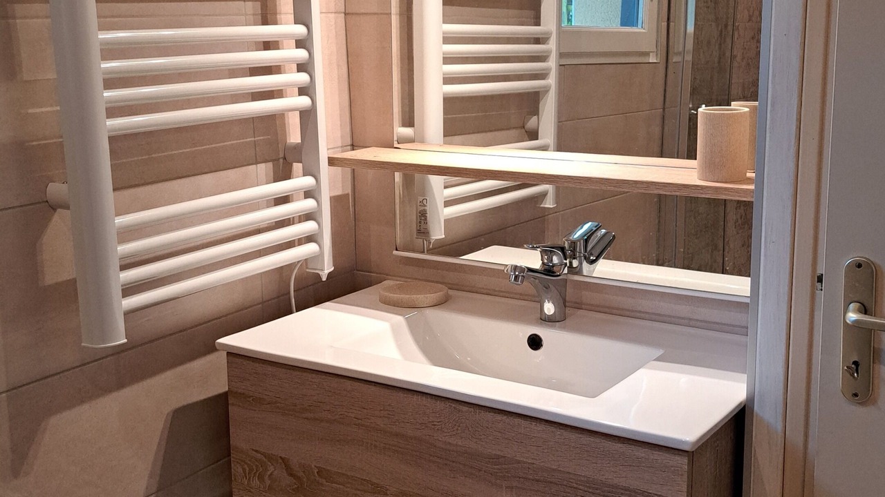 Photo of Bathroom in Bregnier-Cordon
