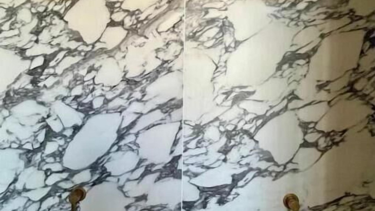 Photo of Bathroom in Rayet