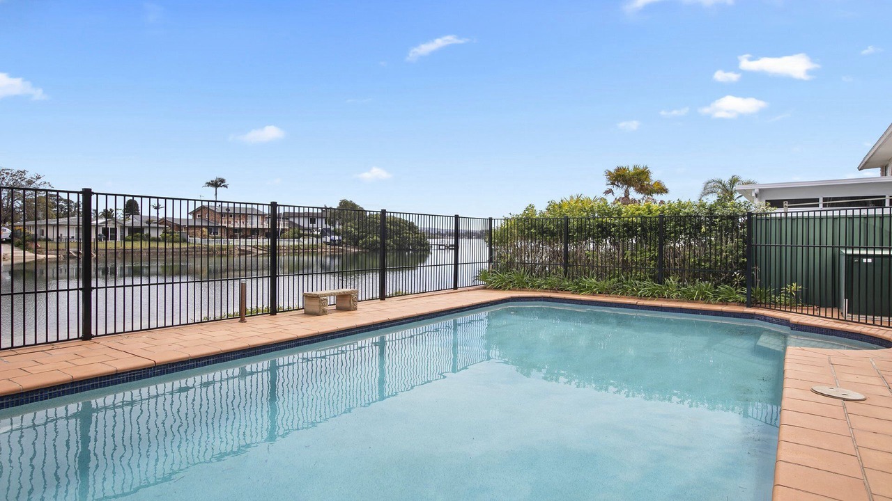 Photo of Outdoor in St Huberts Island