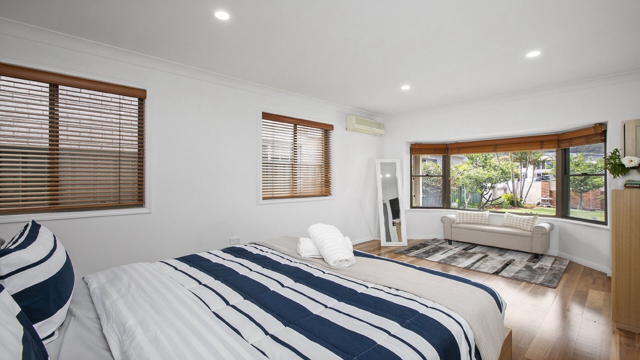 Photo of Bedroom in St Huberts Island