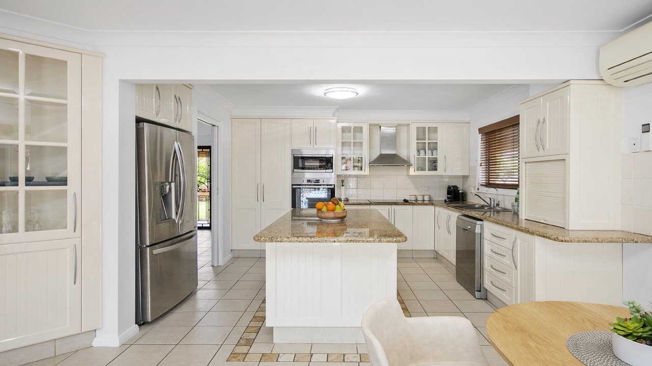 Photo of Kitchen in St Huberts Island