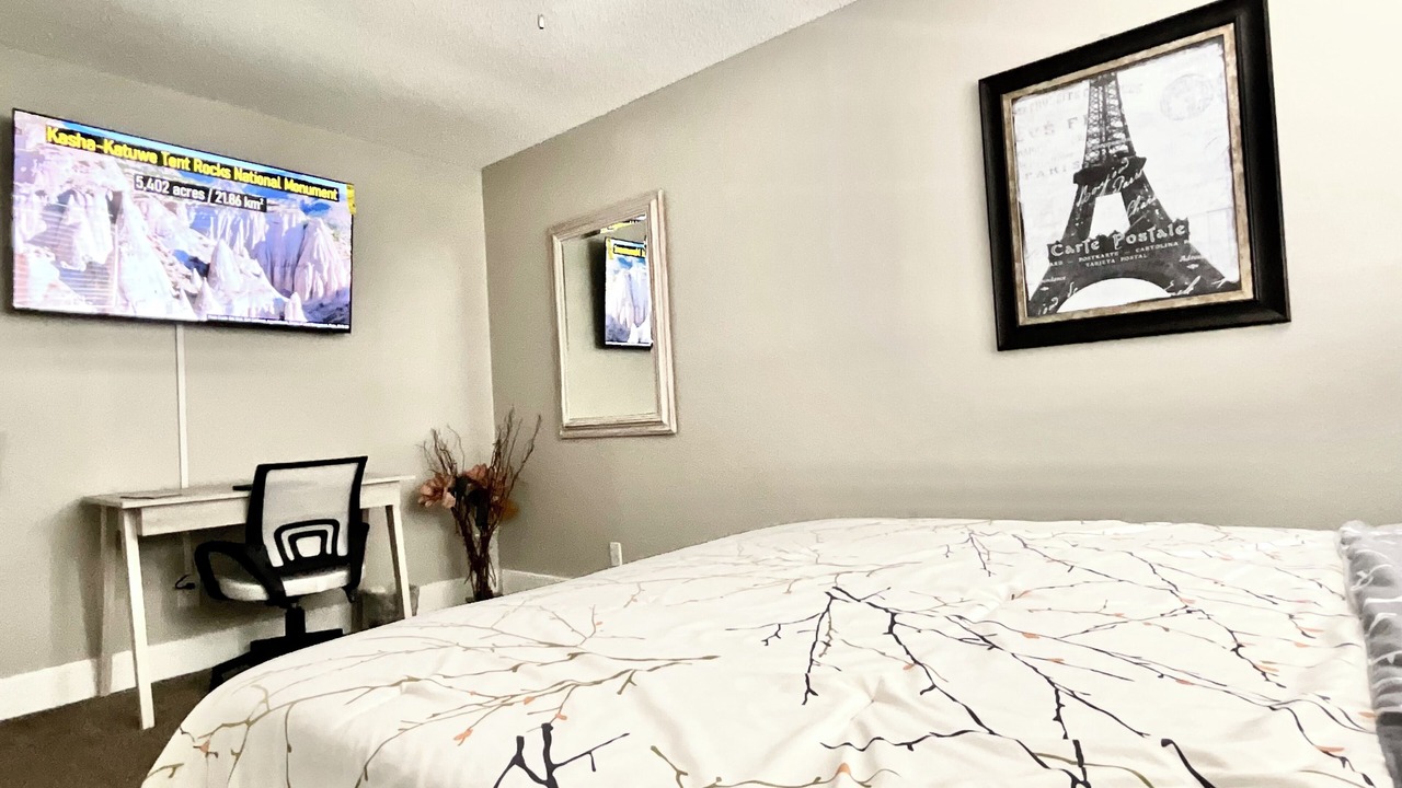 Photo of Bedroom in Albuquerque