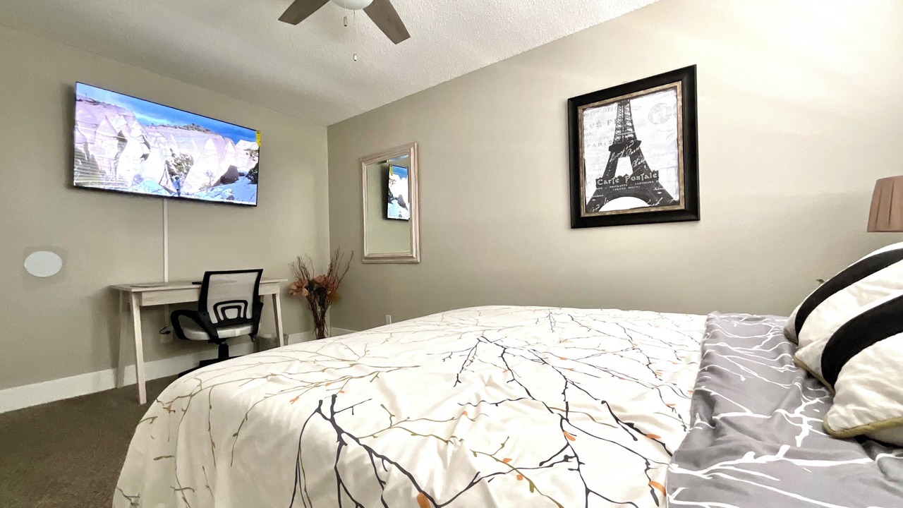 Photo of Bedroom in Albuquerque