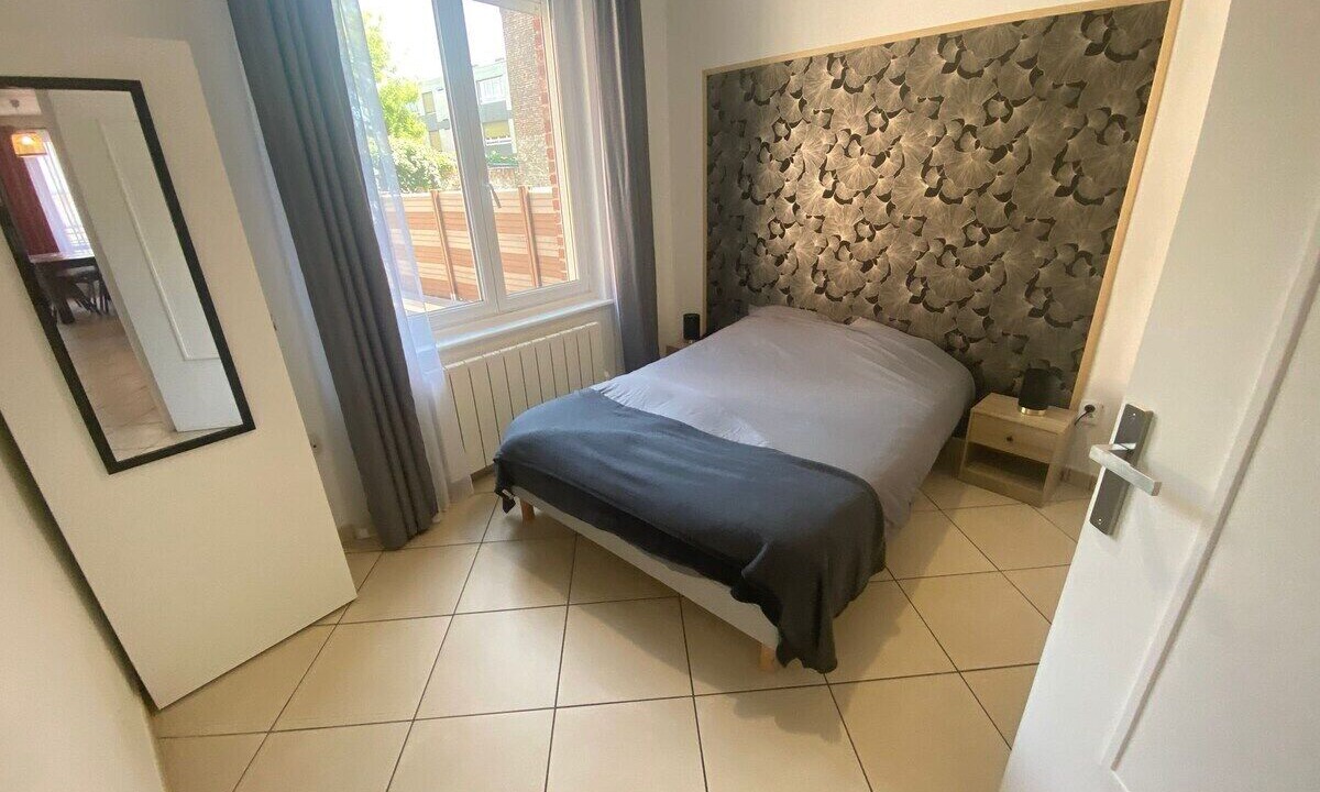 Photo of Bedroom in Douai
