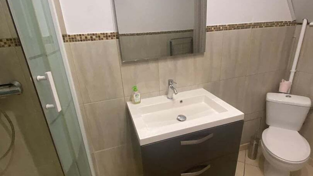 Photo of Bathroom in Douai