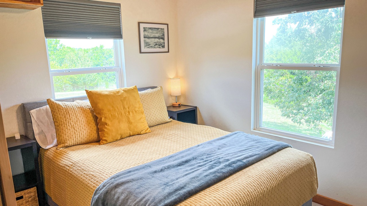 Photo of Bedroom in Highlandville