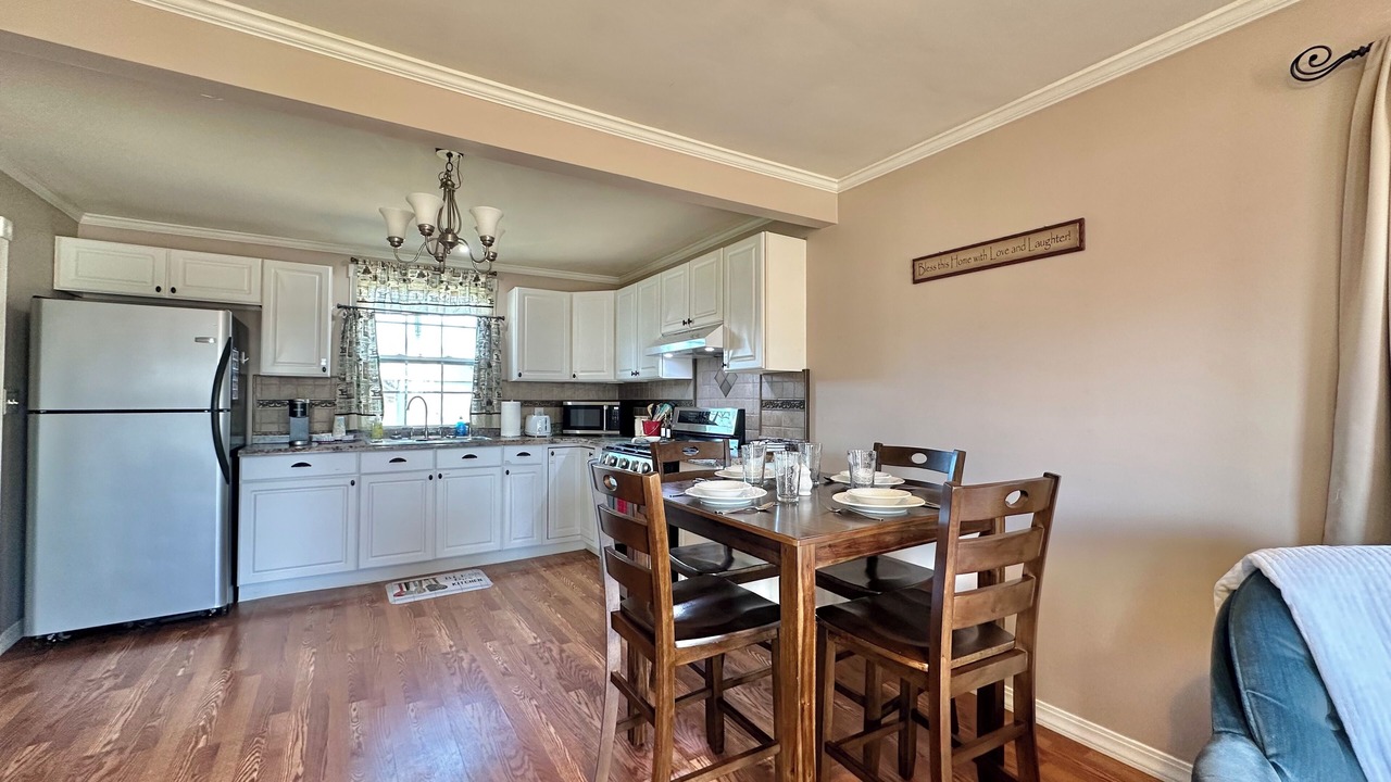 Photo of Kitchen in Thomas