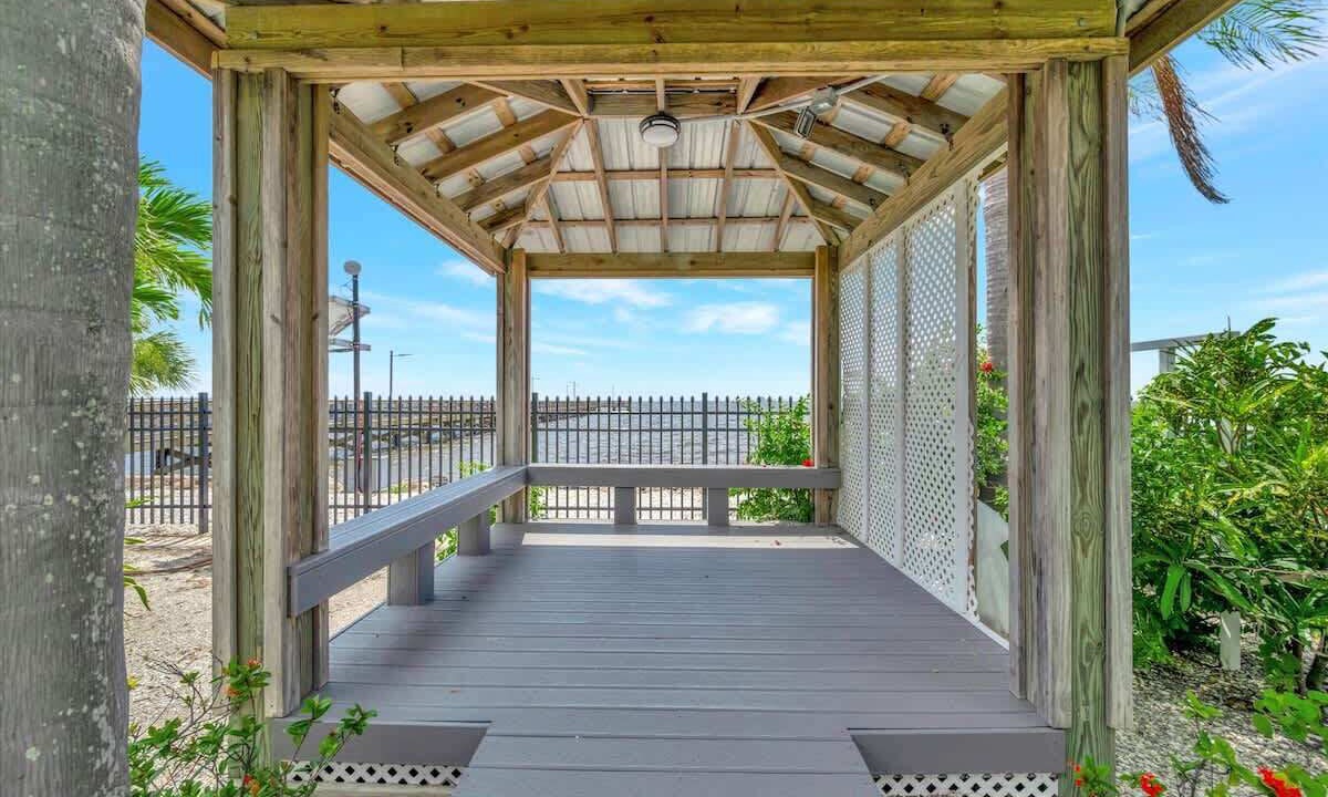Photo of Outdoor in Ruskin