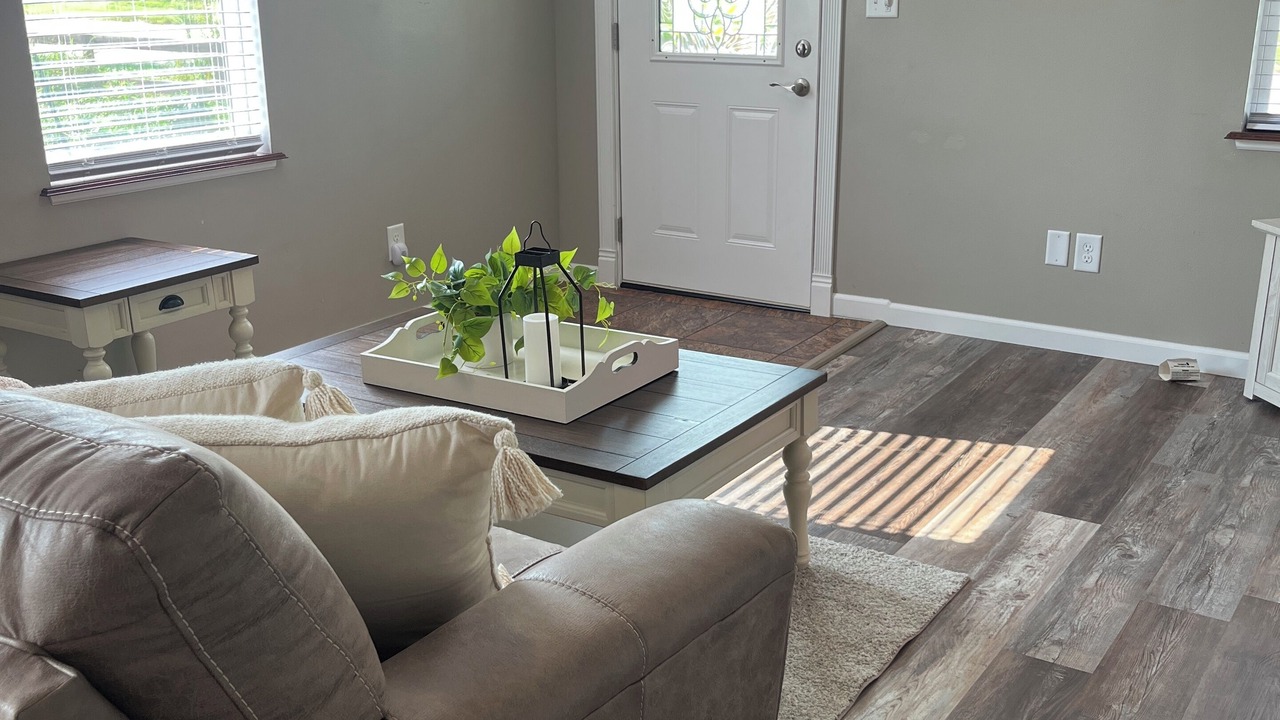 Photo of Livingroom in Cedar Rapids