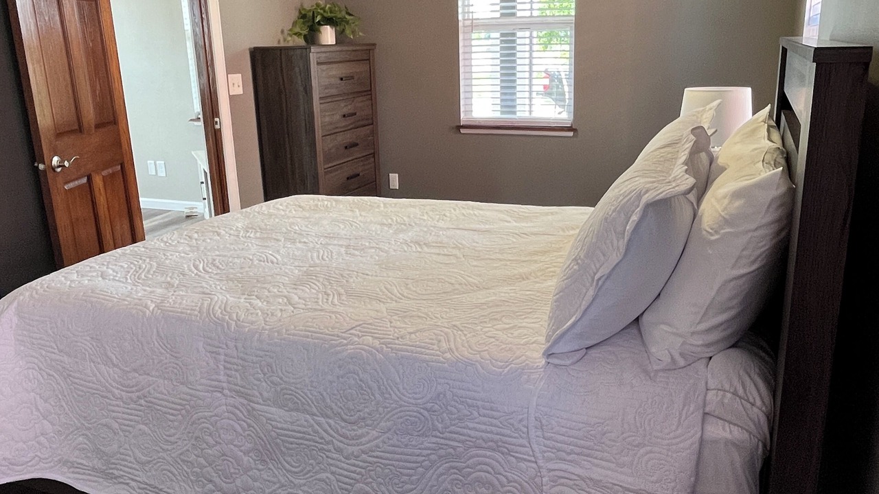 Photo of Bedroom in Cedar Rapids