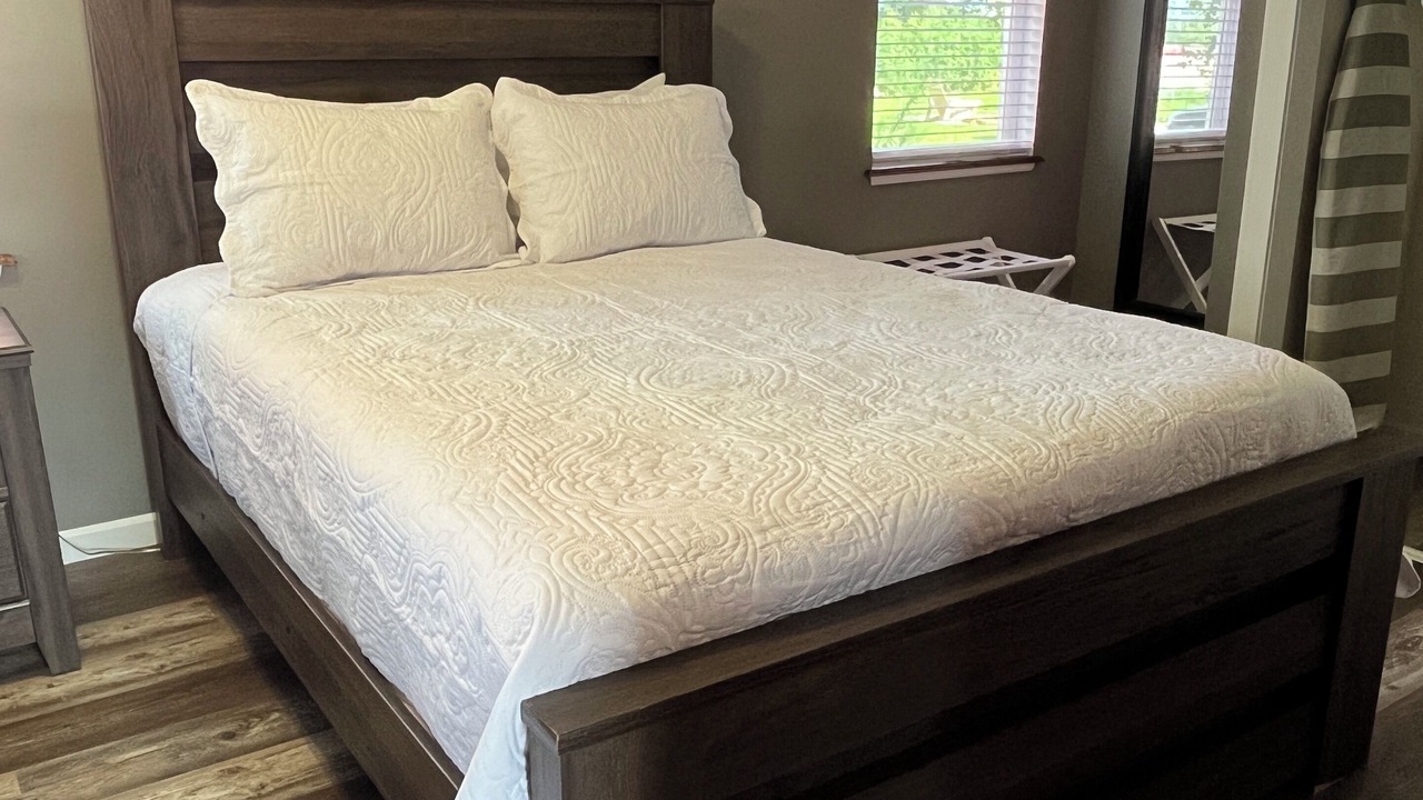 Photo of Bedroom in Cedar Rapids