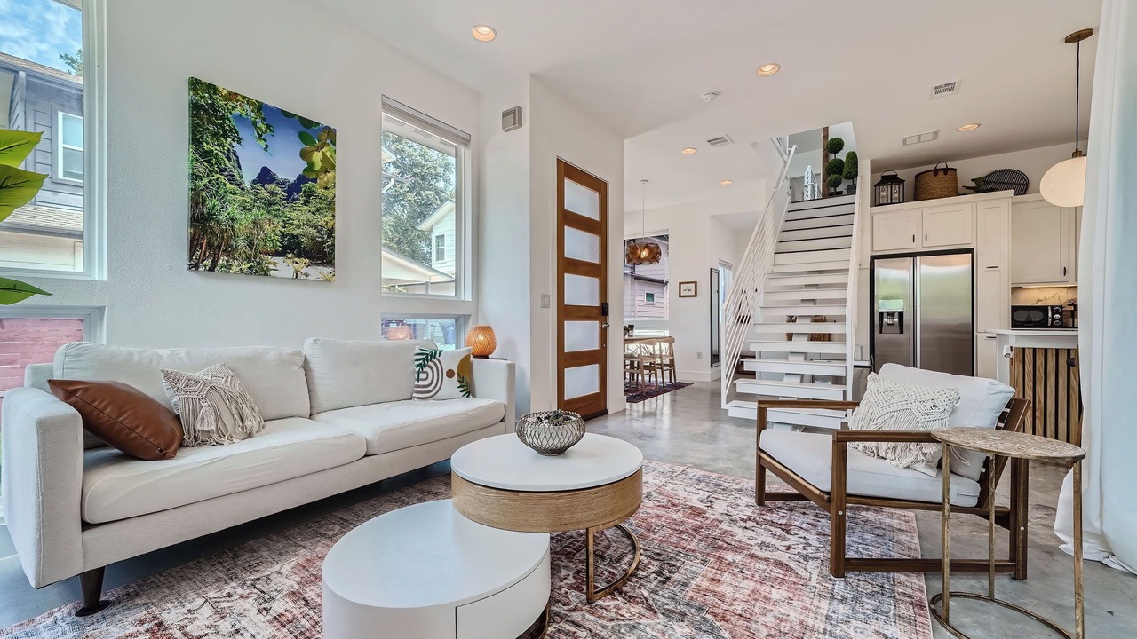 Photo of Livingroom in Highland