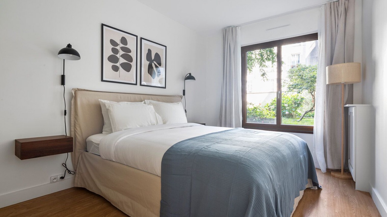 Photo of Bedroom in Pigalle
