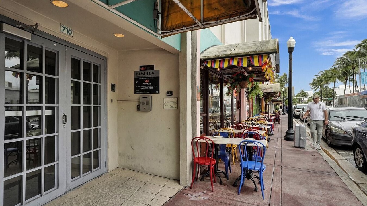 Photo of Outdoor in Flamingo/Lummus