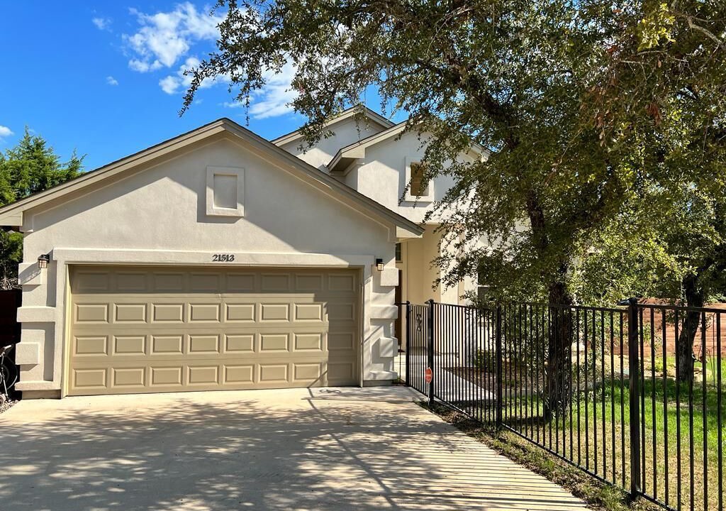 Photo of Outdoor in Highland Lake Estates