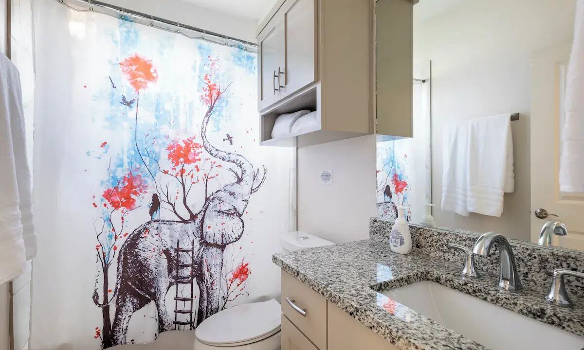 Photo of Bathroom in Highland Lake Estates