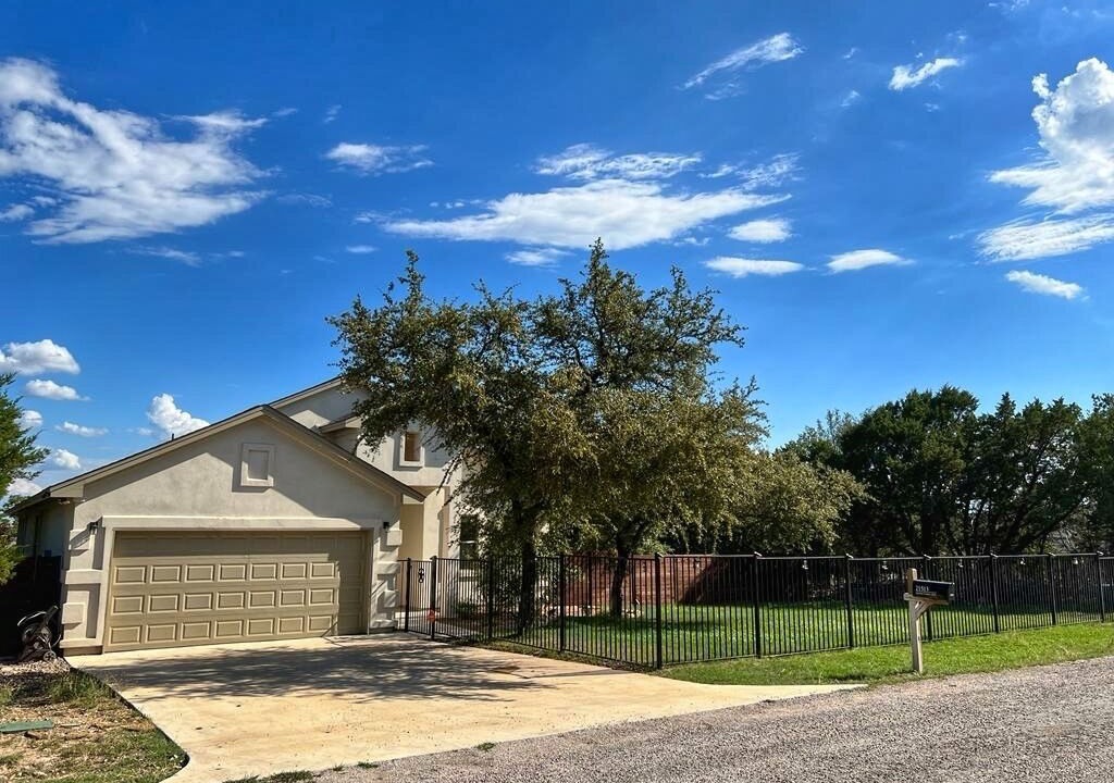 Photo of Outdoor in Highland Lake Estates